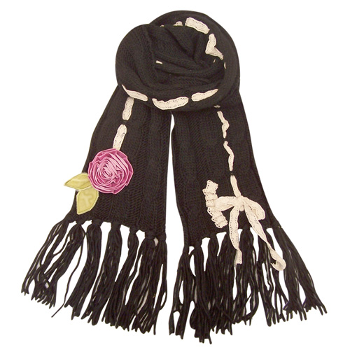 Lavish black scarf