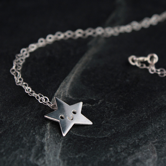 Doodllery handmade silver star necklace
